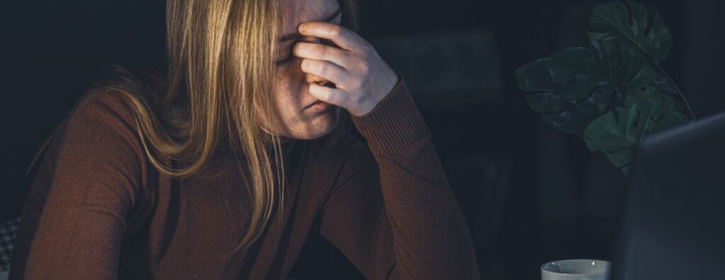 Cómo aliviar las molestias de las lentes de contacto 13 molestia lentillas