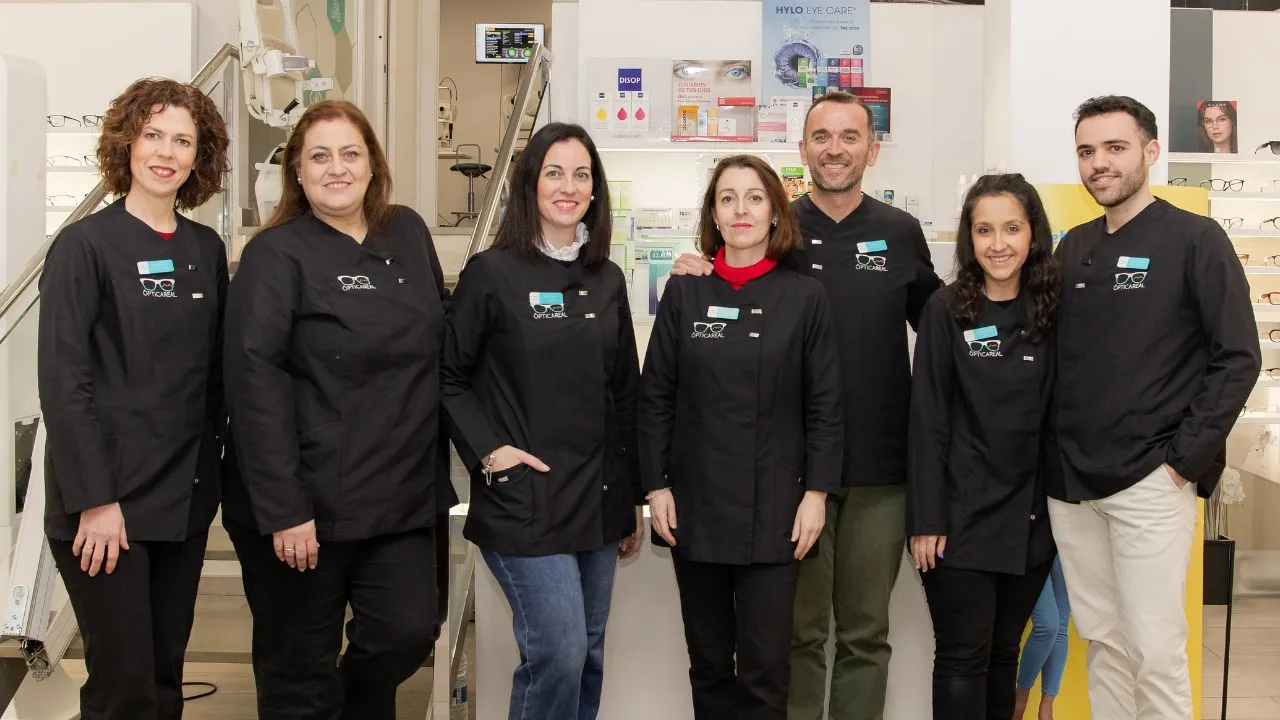Optica Real 10 Óptica en Alcalá la Real. Miembros de Óptica Real